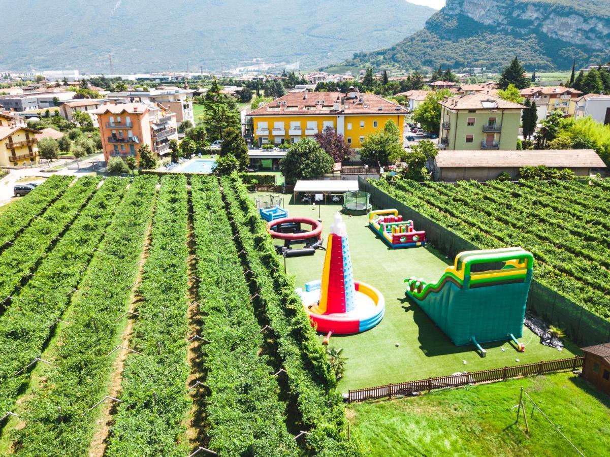 Appartamento Campagnola Con Giardino Privato E Due Camere Da Letto Bagian luar foto